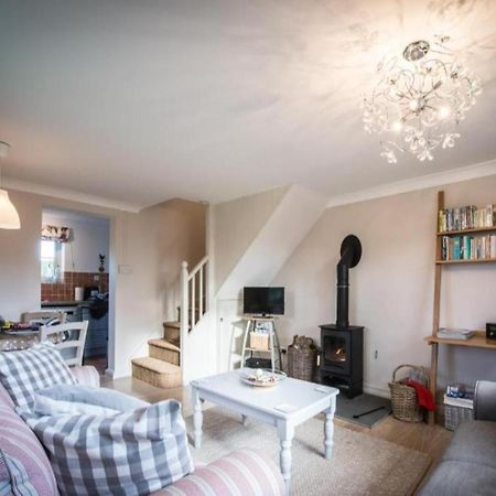 Dreamy Suffolk Country Cottage Escape Aldeby Экстерьер фото